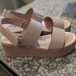 Steve Madden low Platform Sandals